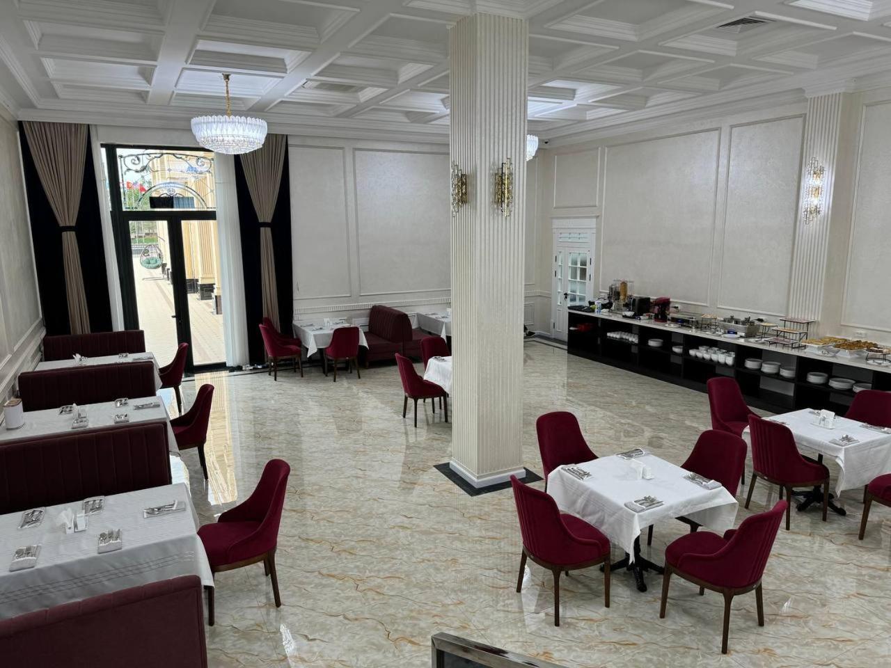 Hotel Sultan Palace ซามาร์คันด์ ภายนอก รูปภาพ