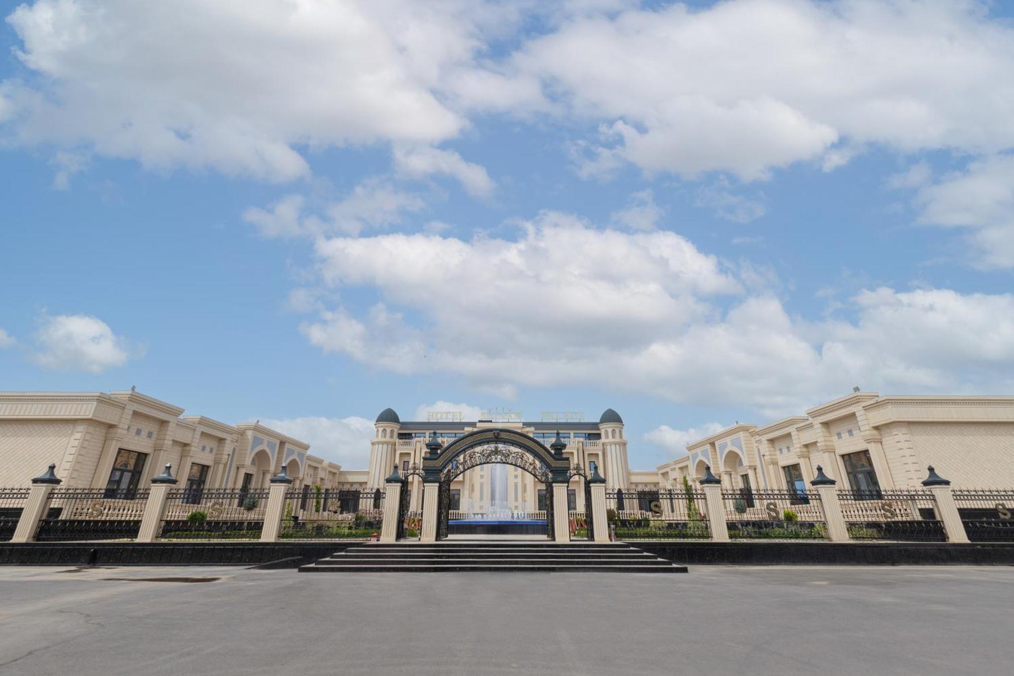Hotel Sultan Palace ซามาร์คันด์ ภายนอก รูปภาพ