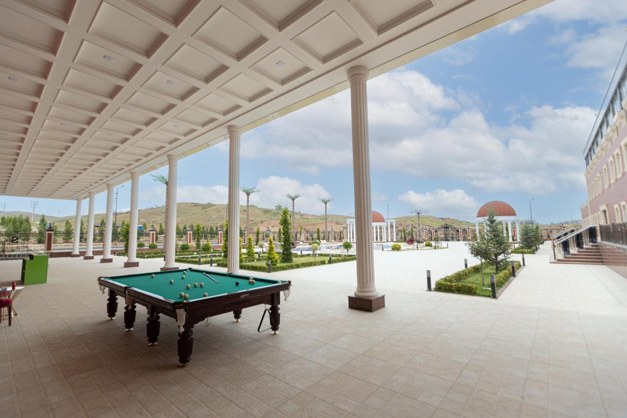 Hotel Sultan Palace ซามาร์คันด์ ภายนอก รูปภาพ