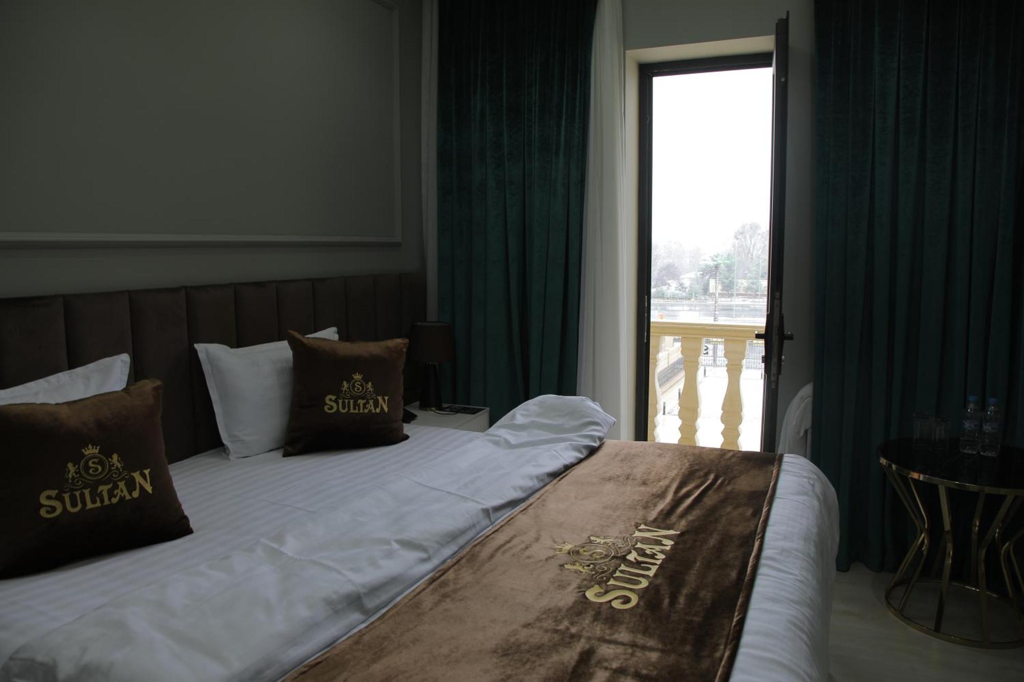 Hotel Sultan Palace ซามาร์คันด์ ภายนอก รูปภาพ